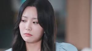 顧總，太太又帶醫(yī)生來看您了